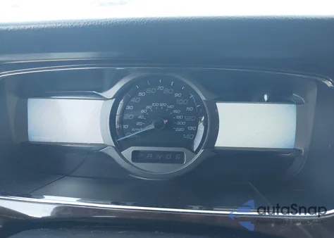 2016 Ford Taurus Limited z USA, uszkodzony, nr VIN 1FAHP2F82GG113902